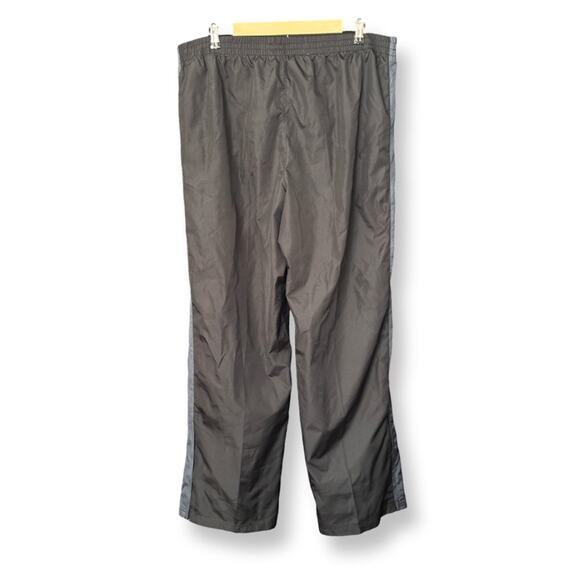 Converse Men’s Elevated Panel Track Pants - Picture 2 of 4